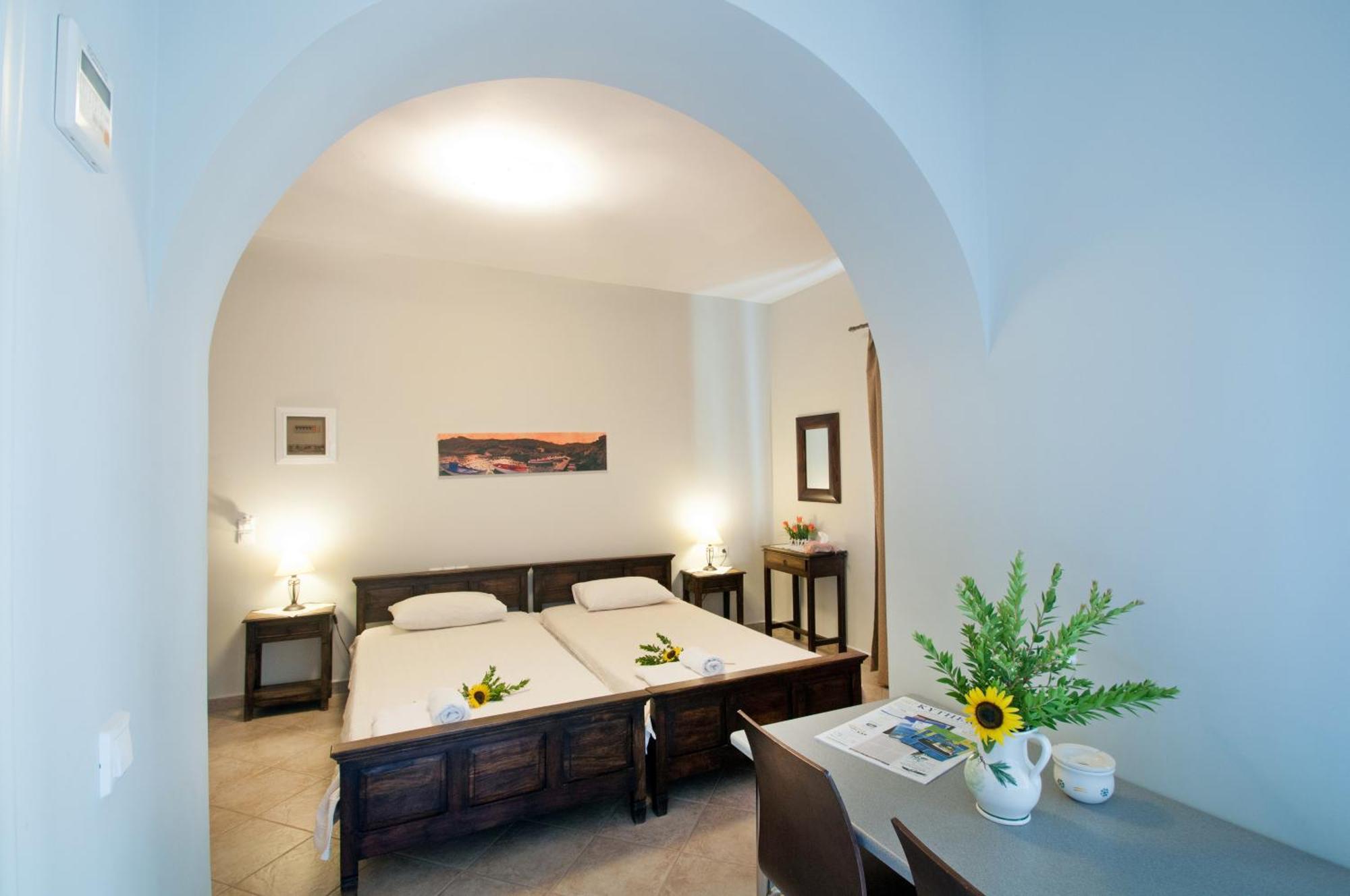 Vilana Studios Kalamos  Rom bilde